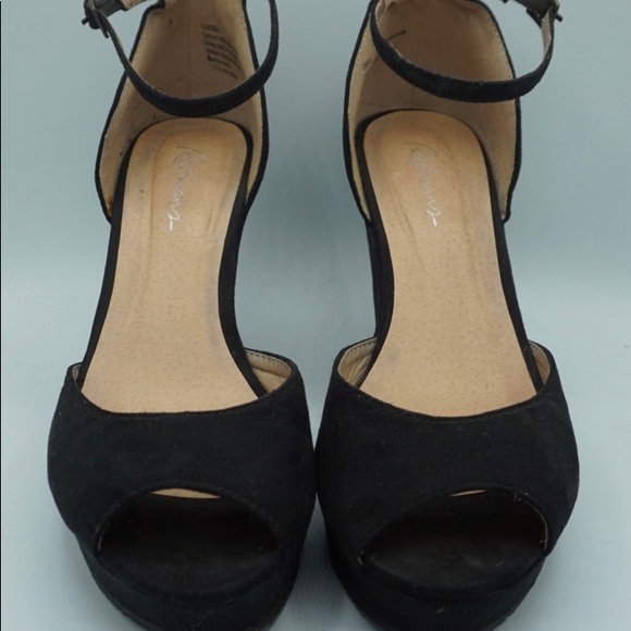 Open-toe Wedges - Picture 3 of 4